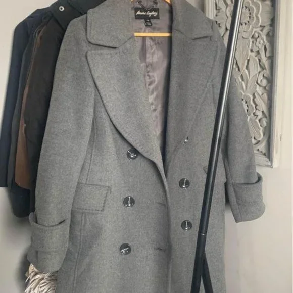 Wool Coat - Picture 6 of 6